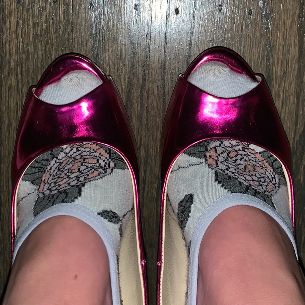 metallic pink guess high heels - Picture 6 of 7